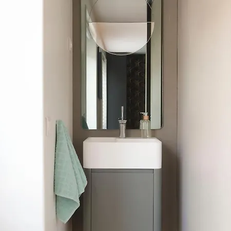 Le Marais Calme Et Lumineux Apartment *